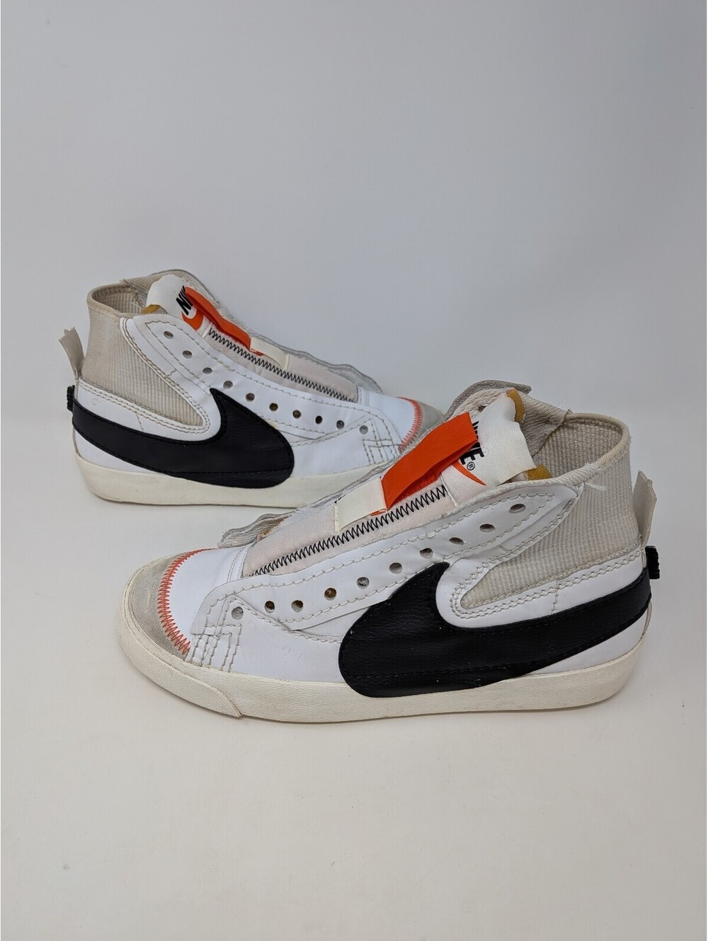 Nike Blazer Mid ’77 Jumbo White Black Orange Men’s Size 8.5 DD3111-100